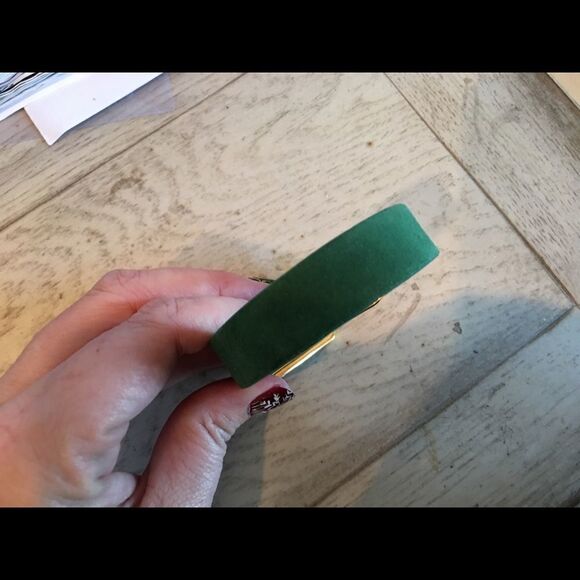 Rustic Cuff Kelly Green Suede Bracelet! - Picture 6 of 9